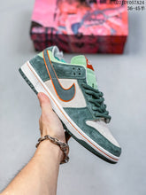 Carregar imagem no visualizador da galeria, Tênis Dunk SB - CLIQUE PARA VER MAIS CORES
