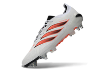 Carregar imagem no visualizador da galeria, Adidas Predator 26 Elite SG - Chaos vs Control
