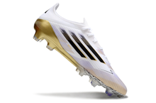 Carregar imagem no visualizador da galeria, Adidas F50 Elite FG - Branco Dourado
