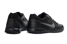 Carregar imagem no visualizador da galeria, Nike SB Gato Futsal - Black
