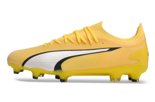 Carregar imagem no visualizador da galeria, Puma Ultra Ultimate FG - Voltage
