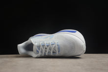 Carregar imagem no visualizador da galeria, NIKE VOMERO PREMIUM
