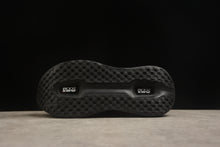 Carregar imagem no visualizador da galeria, NIKE VOMERO PREMIUM
