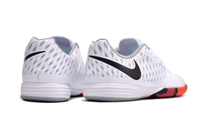 Carregar imagem no visualizador da galeria, Nike Feminina Lunar Gato II Futsal - Branco/vermelho
