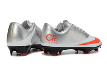 Carregar imagem no visualizador da galeria, Nike Mercurial Vapor Superfly Elite FG - Remake  Prata
