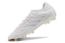 Carregar imagem no visualizador da galeria, Adidas Copa Pure 2 FG - Branco Dourado
