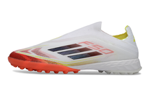 Carregar imagem no visualizador da galeria, Adidas F50 Elite Laceless Society - Pure Victory
