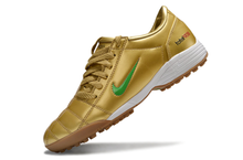 Carregar imagem no visualizador da galeria, Nike Total 90 Society - Gold
