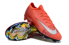 Carregar imagem no visualizador da galeria, Nike Air Zoom Mercurial Vapor 16 Elite FG - Vermelho
