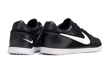 Carregar imagem no visualizador da galeria, Nike Gato Futsal - Black
