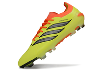 Carregar imagem no visualizador da galeria, Adidas Predator 26 Elite FG
