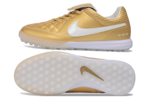 Carregar imagem no visualizador da galeria, Nike Tiempo Legend SE Society - Ronaldinho

