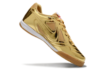 Carregar imagem no visualizador da galeria, Nike SB Gato Futsal - Dourado
