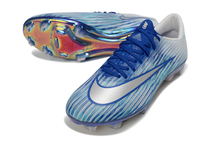 Carregar imagem no visualizador da galeria, Nike Air Zoom Mercurial Superfly 11 Elite FG
