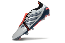 Carregar imagem no visualizador da galeria, Adidas Predator 26 Elite Tongue FG
