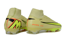 Carregar imagem no visualizador da galeria, Nike Air Zoom Superfly 10 Elite FG -  Max Voltage
