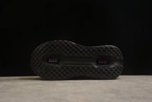 Carregar imagem no visualizador da galeria, NIKE VOMERO PREMIUM
