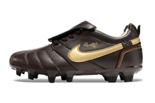 Carregar imagem no visualizador da galeria, Nike Tiempo Legend R10 Elite FG - Marrom
