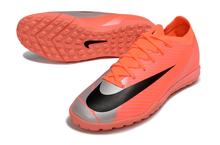 Carregar imagem no visualizador da galeria, Nike Air Zoom Mercurial Vapor 16 Elite TF - Laranja
