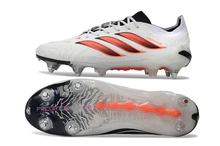 Carregar imagem no visualizador da galeria, Adidas Predator 26 Elite SG - Chaos vs Control
