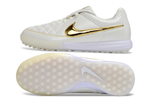 Carregar imagem no visualizador da galeria, Nike Tiempo Legend SE Society - Ronaldinho
