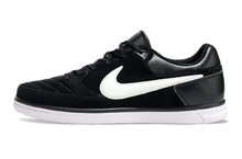 Carregar imagem no visualizador da galeria, Nike Gato Futsal - Black
