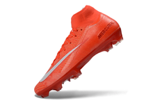 Carregar imagem no visualizador da galeria, Nike Air Zoom Superfly 10 Elite FG
