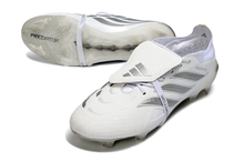 Carregar imagem no visualizador da galeria, Adidas Predator 26 Elite Tongue FG
