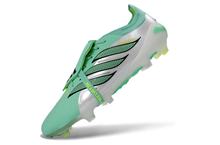 Carregar imagem no visualizador da galeria, Adidas Predator 26 Elite Tongue FG - Verde Branco
