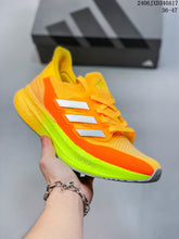 Carregar imagem no visualizador da galeria, Tênis Adidas Ultra Boost Light
