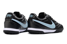 Carregar imagem no visualizador da galeria, Nike Tiempo Legend Ligera PRO Society - Black Pack
