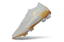 Carregar imagem no visualizador da galeria, Puma Future 9 Ultimate FG - Whiteout
