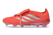 Carregar imagem no visualizador da galeria, Adidas Predator 26 Elite Tongue FG
