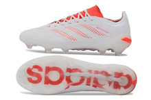 Carregar imagem no visualizador da galeria, Adidas Predator 26 Elite FG
