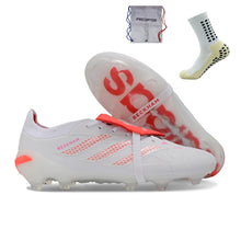 Carregar imagem no visualizador da galeria, Adidas Predator 26 Elite Tongue FG
