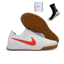 Carregar imagem no visualizador da galeria, Nike SB Gato Futsal - Branco Vermelho
