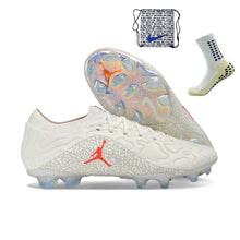 Carregar imagem no visualizador da galeria, Nike Tiempo Maestro Elite FG - Jordan
