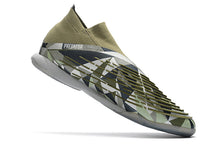 Carregar imagem no visualizador da galeria, Adidas Predator Edge + Futsal - Swarovski
