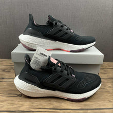 Carregar imagem no visualizador da galeria, Tênis Ultra Boost 22
