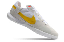 Carregar imagem no visualizador da galeria, Nike Street Gato Futsal - Branco Dourado
