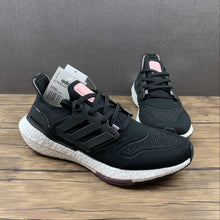 Carregar imagem no visualizador da galeria, Tênis Ultra Boost 22
