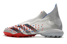 Carregar imagem no visualizador da galeria, Adidas Predator FREAK + Society Showpiece
