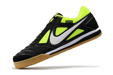 Carregar imagem no visualizador da galeria, Nike SB Gato Futsal - Preto Verde Limão
