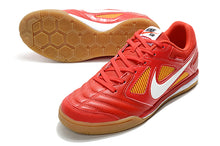 Carregar imagem no visualizador da galeria, Nike SB Gato Futsal - Vermelho
