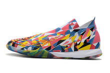 Carregar imagem no visualizador da galeria, Adidas Predator Edge + Futsal - Geometric
