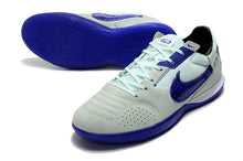 Carregar imagem no visualizador da galeria, Nike Street Gato Futsal - Cinza Azul
