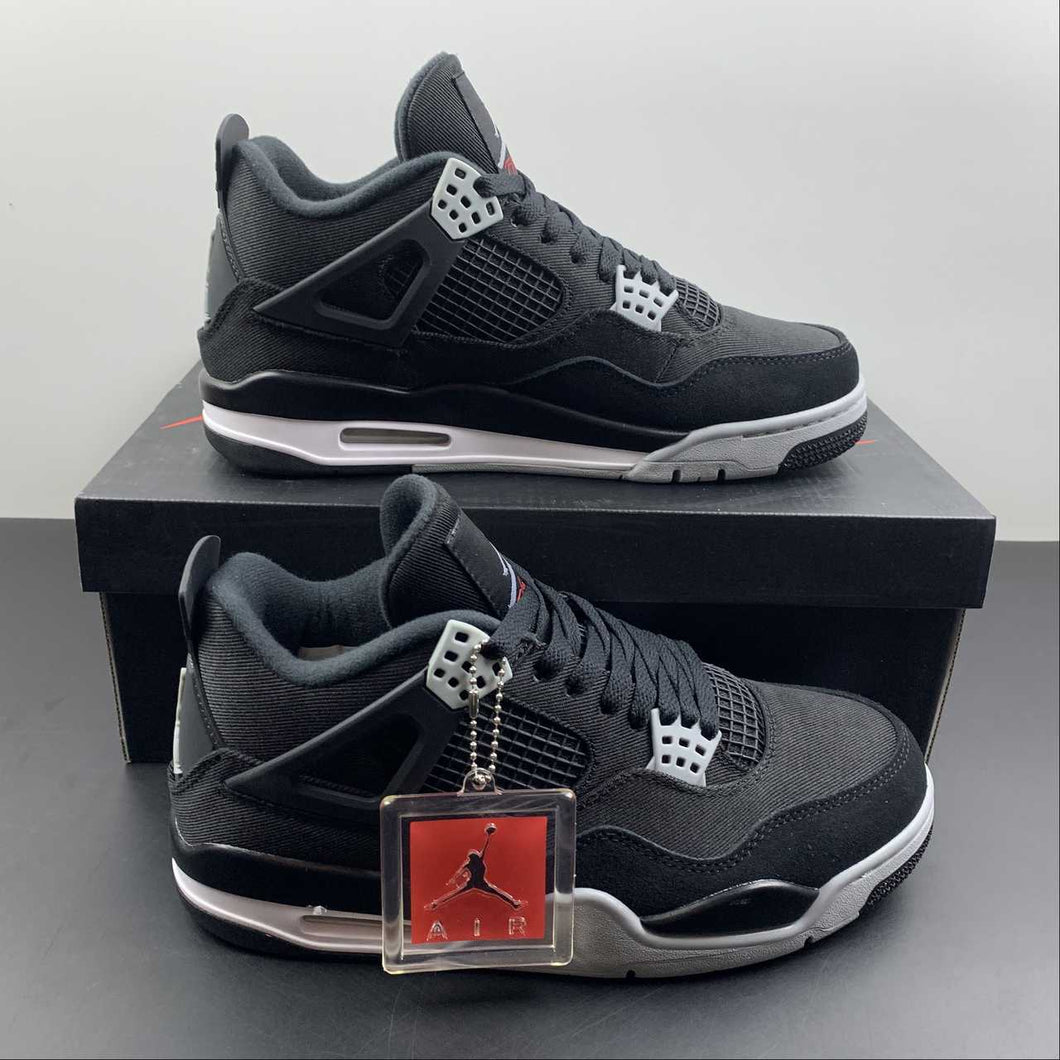 Tênis Nike Air Jordan 4 Retro