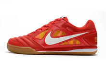 Carregar imagem no visualizador da galeria, Nike SB Gato Futsal - Vermelho
