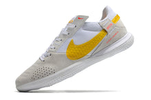 Carregar imagem no visualizador da galeria, Nike Street Gato Futsal - Branco Dourado
