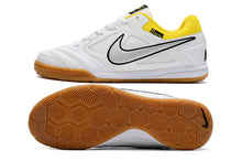 Carregar imagem no visualizador da galeria, Nike SB Gato Futsal - Branco Amarelo
